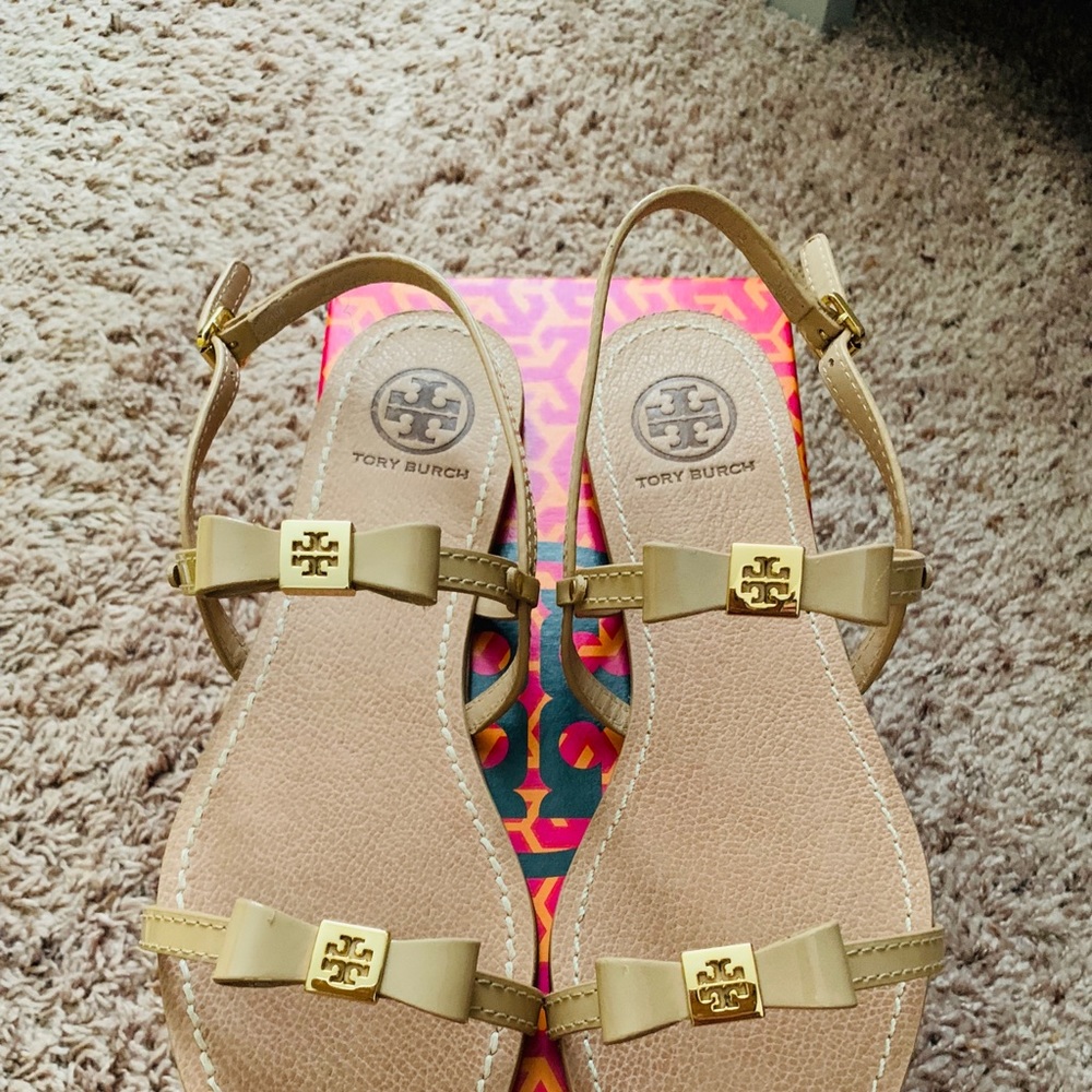 💯Authentic Tory Burch Sandals